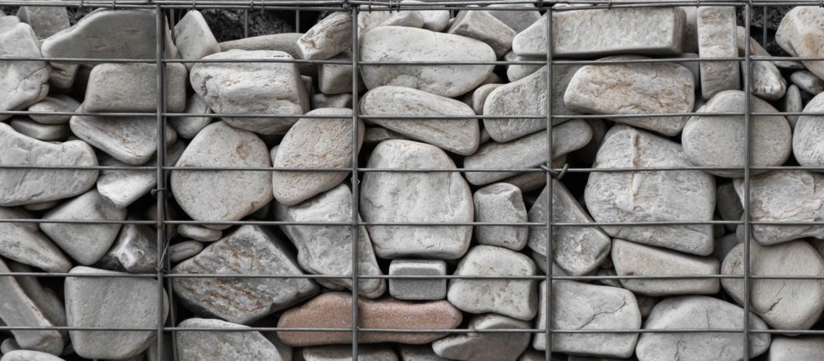 4 Mistakes to Avoid When Building Stone Retention Walls